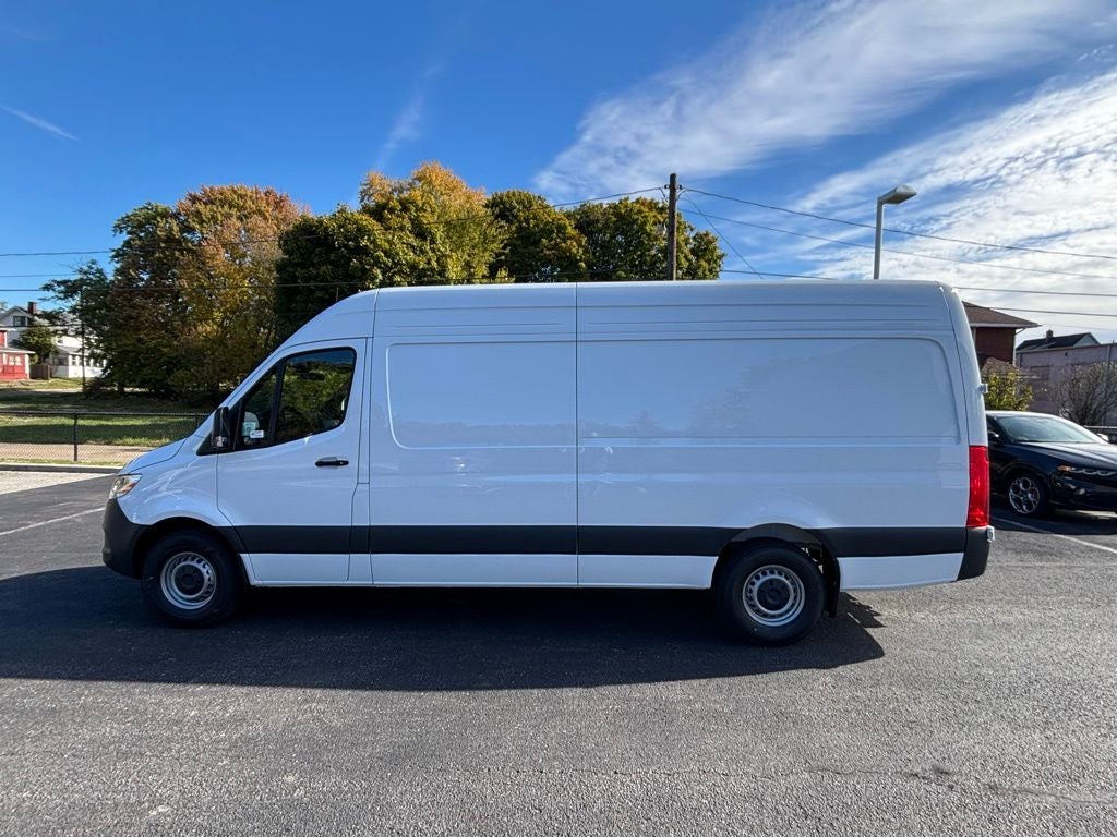 2026 Mercedes-Benz Sprinter 2500 Cargo 170 WB High Roof
