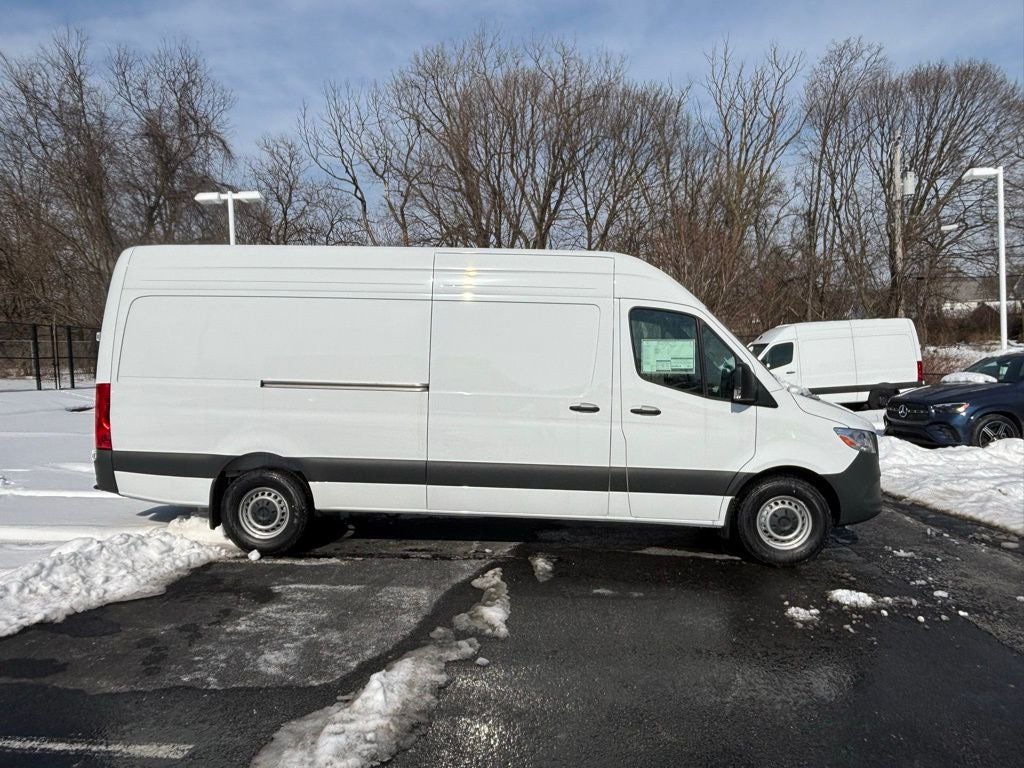 2026 Mercedes-Benz Sprinter 2500 Cargo 170 WB High Roof