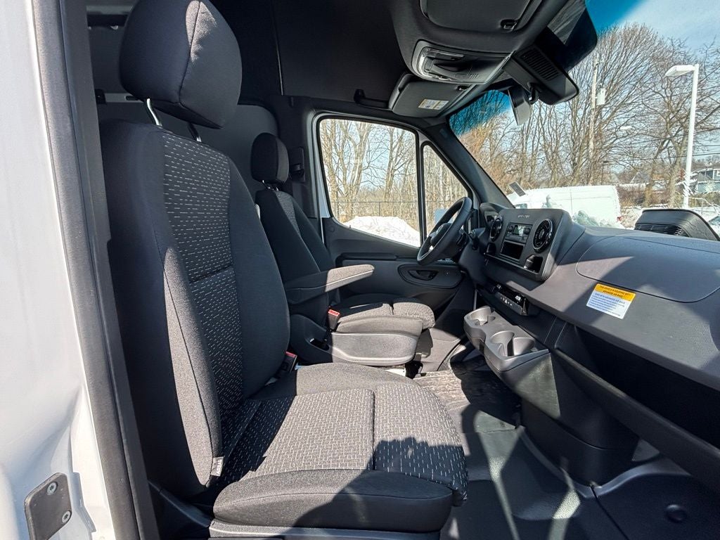 2026 Mercedes-Benz Sprinter 2500 Cargo 170 WB High Roof