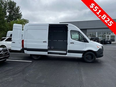 2025 Mercedes-Benz Sprinter 2500 Cargo 144 WB