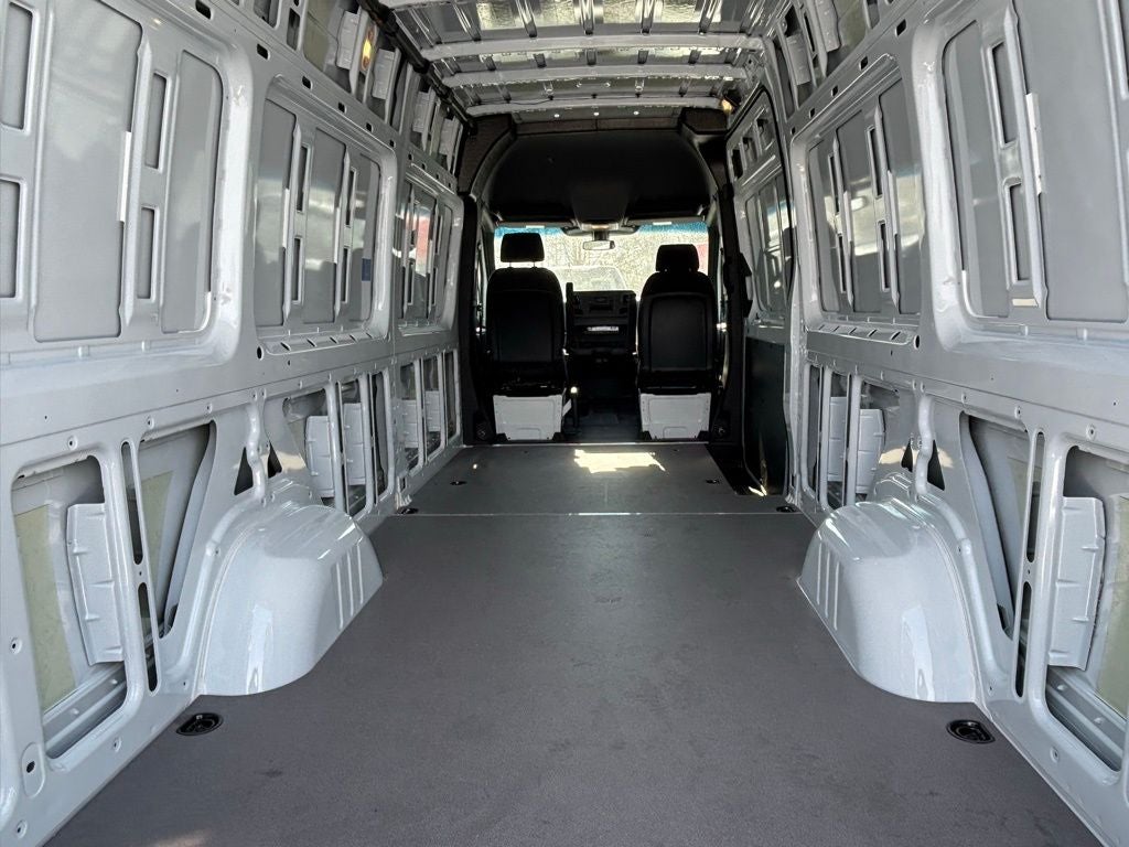 2026 Mercedes-Benz Sprinter 2500 Cargo 170 WB High Roof