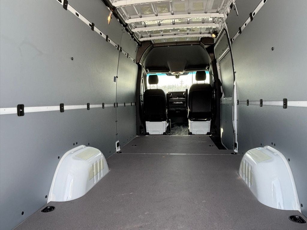 2026 Mercedes-Benz Sprinter 2500 Cargo 170 WB 4MATIC®