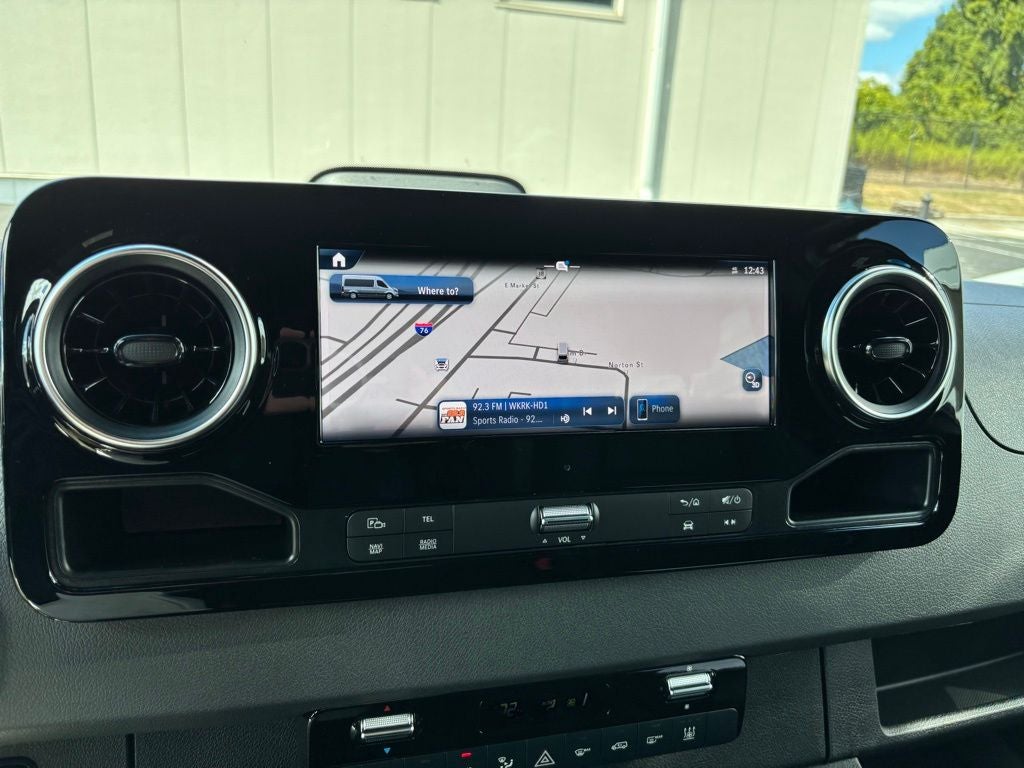 2025 Mercedes-Benz Sprinter 2500 Passenger 144 WB