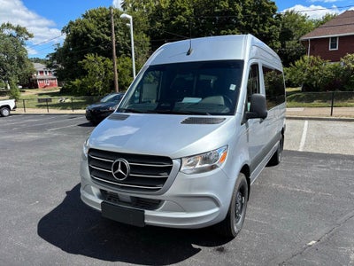 2025 Mercedes-Benz Sprinter 2500 Passenger 144 WB
