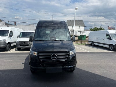 2025 Mercedes-Benz Sprinter 2500 Passenger 144 WB