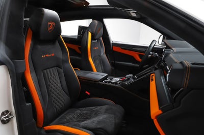 2023 Lamborghini Urus S