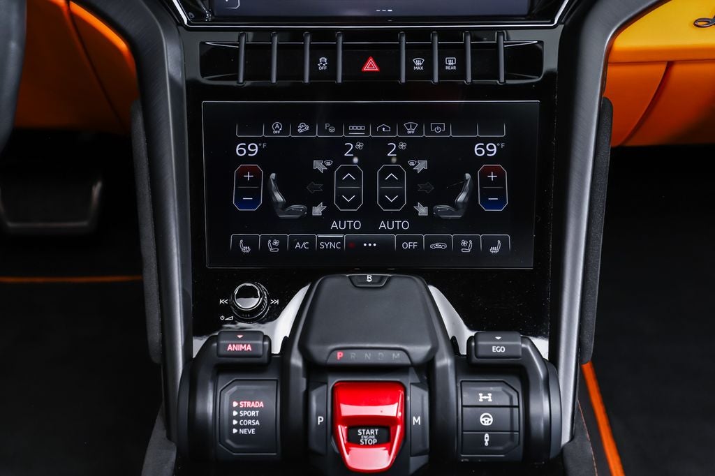 2023 Lamborghini Urus S