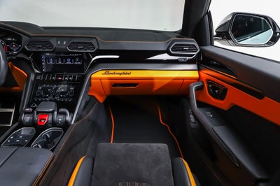 2023 Lamborghini Urus S