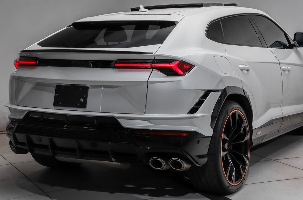 2023 Lamborghini Urus S