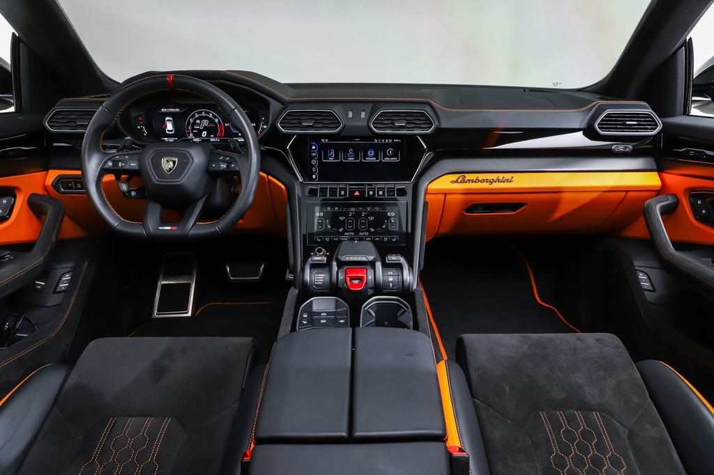 2023 Lamborghini Urus S