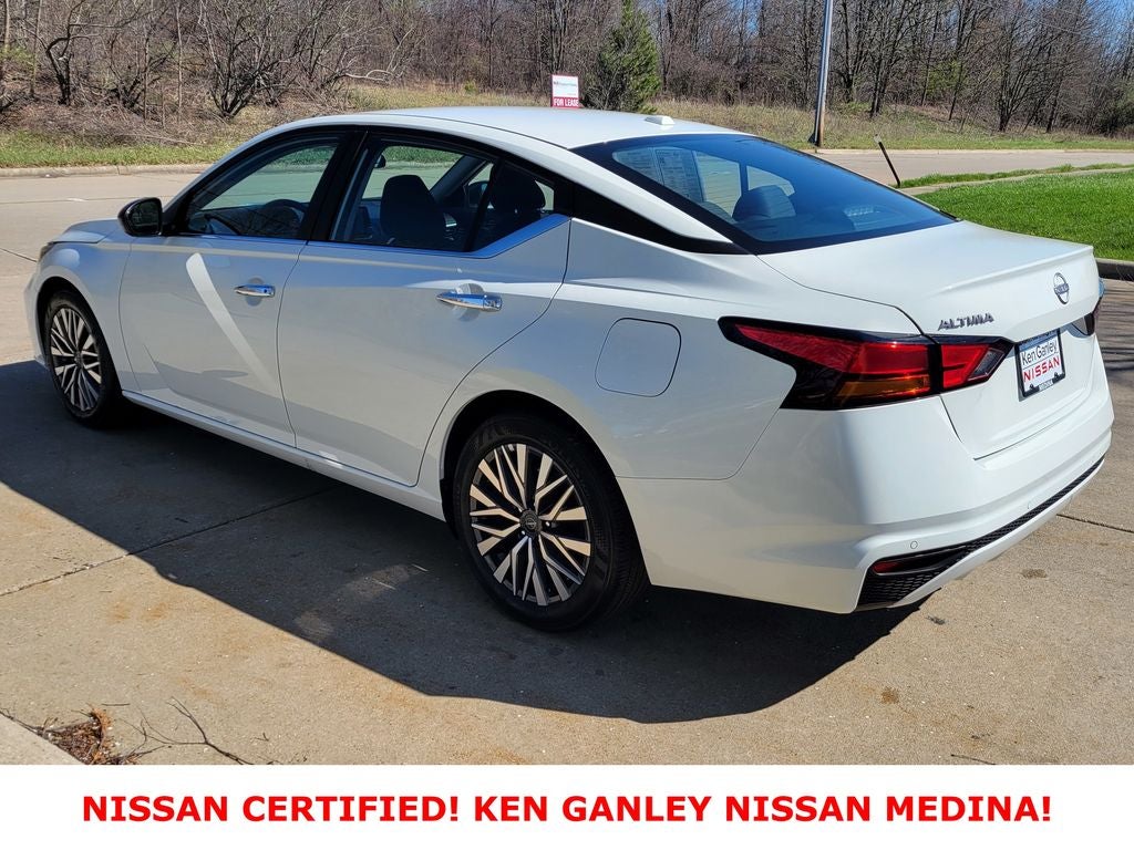 2025 Nissan Altima SV