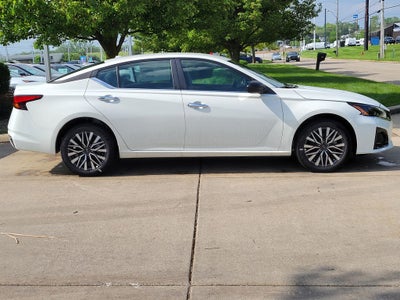 2026 Nissan Altima SV