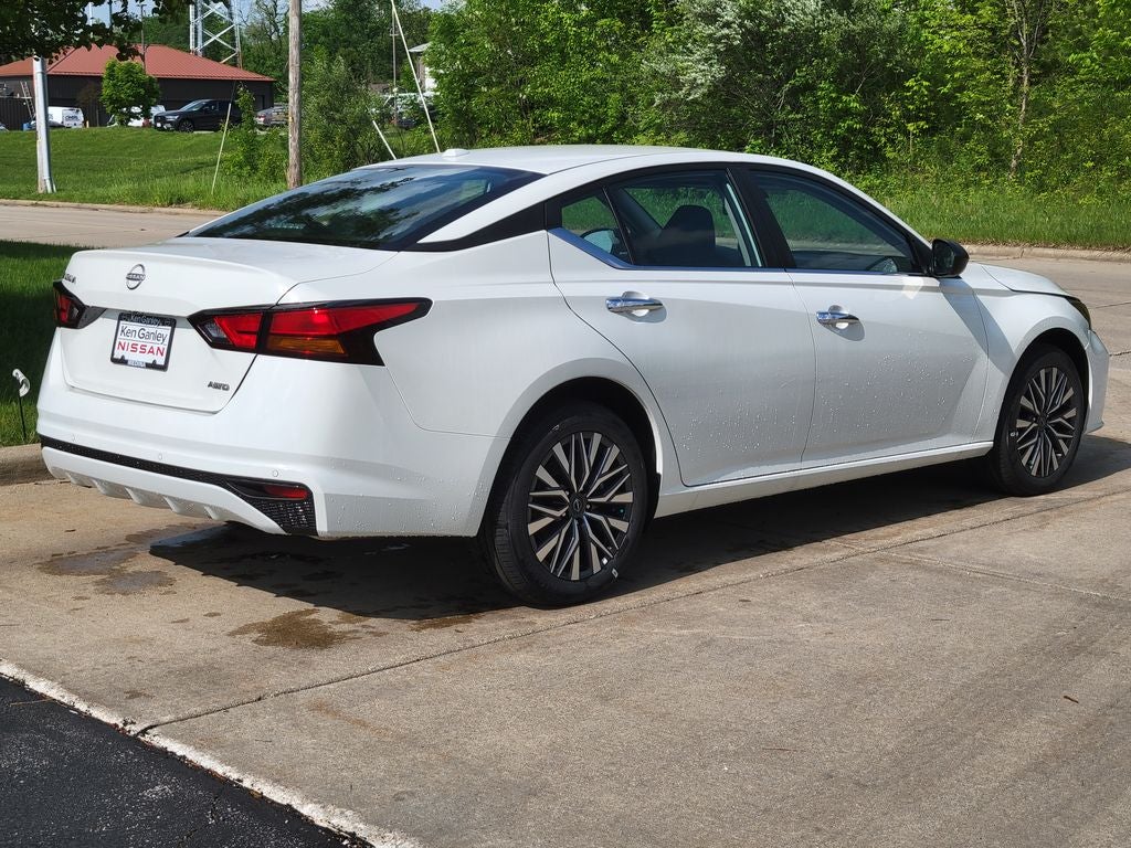 2026 Nissan Altima SV