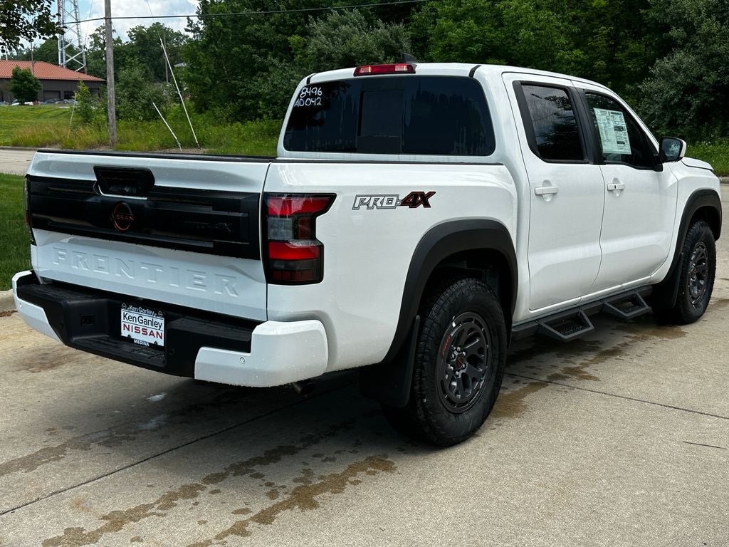 2025 Nissan Frontier PRO-4X
