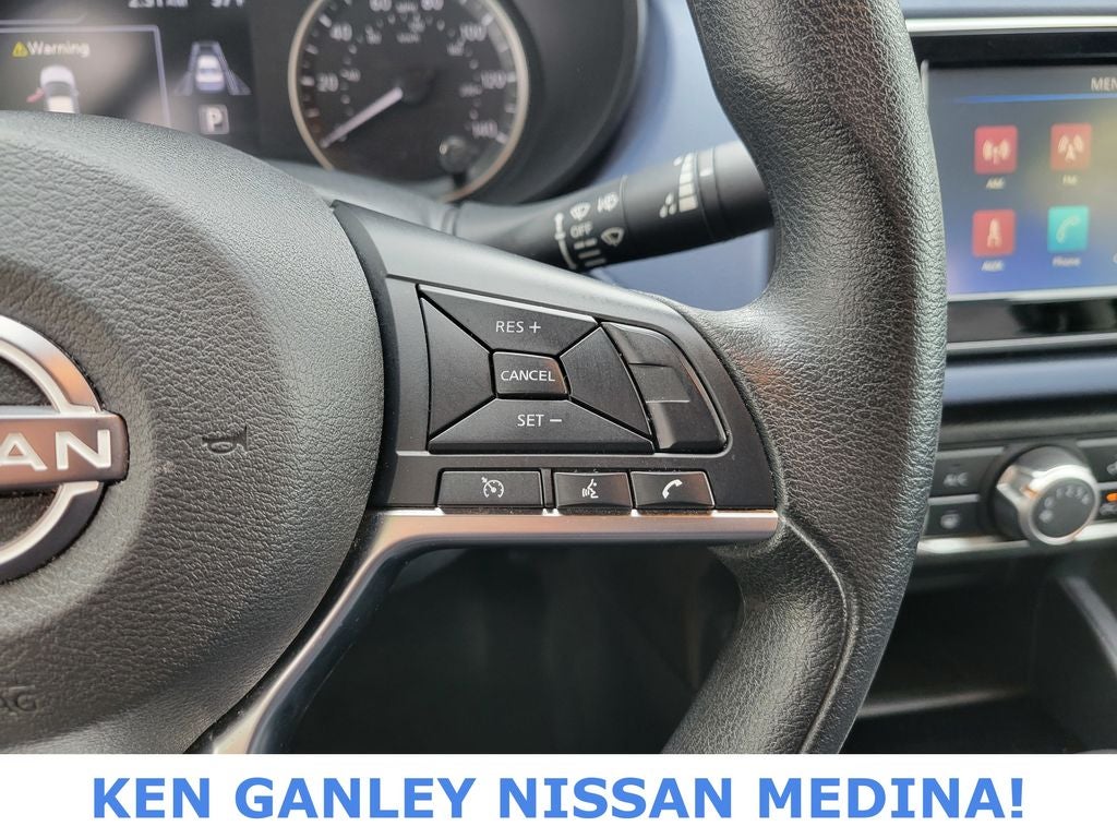 2024 Nissan Versa 1.6 SV