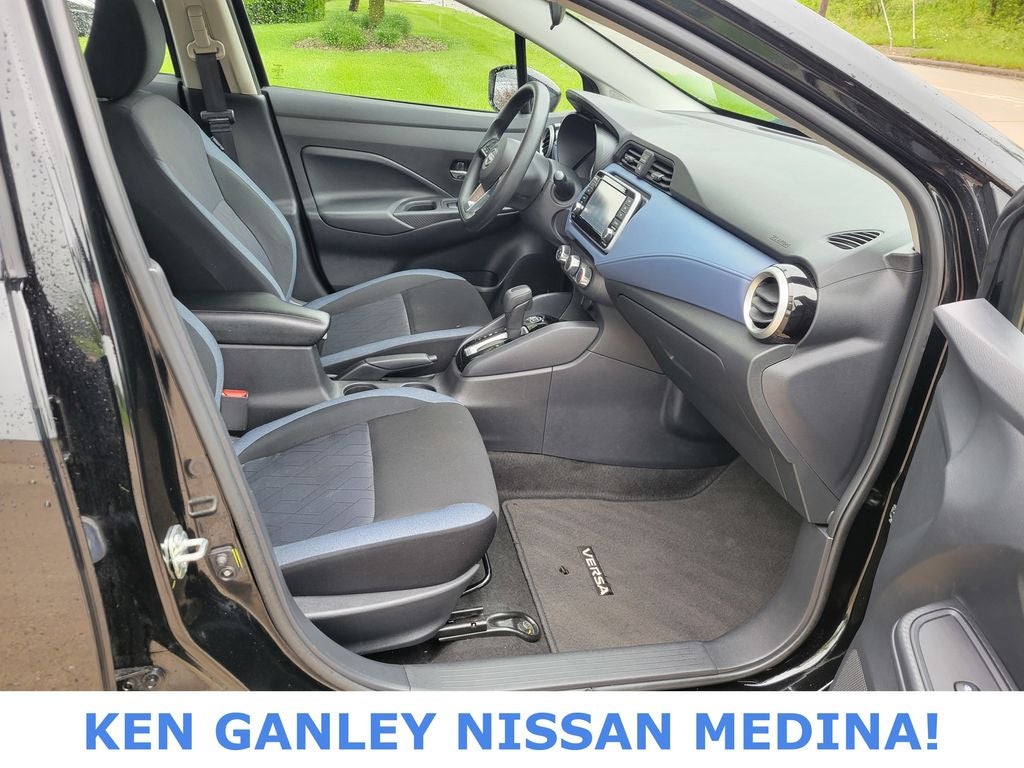 2024 Nissan Versa 1.6 SV