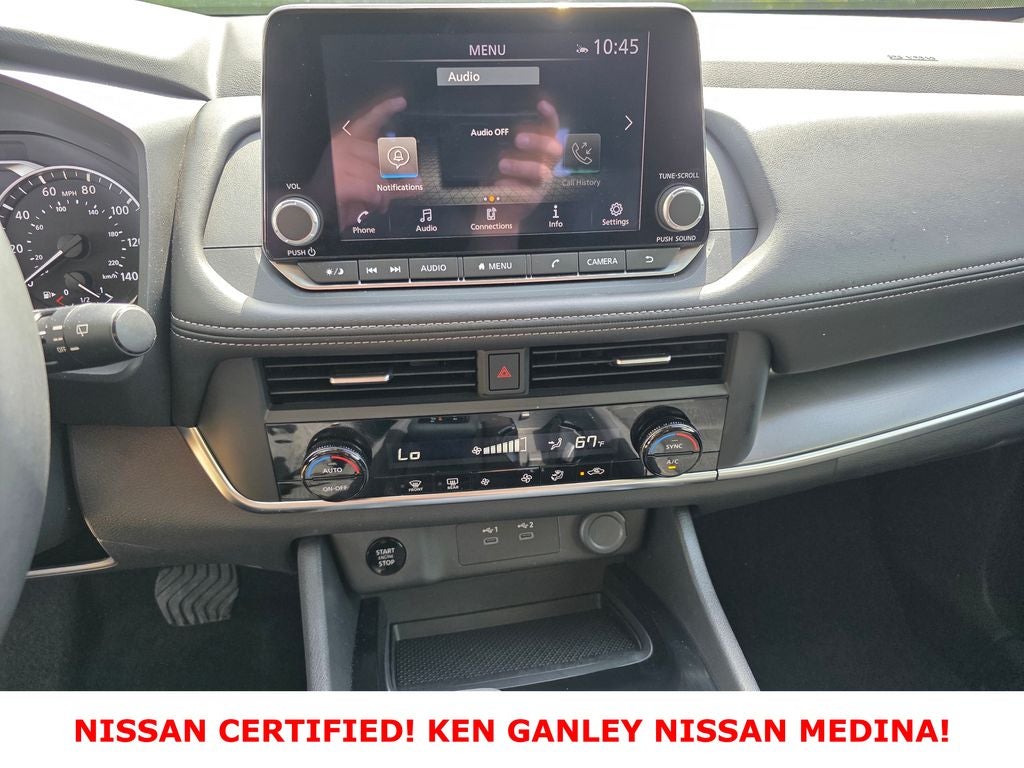 2026 Nissan Rogue SV