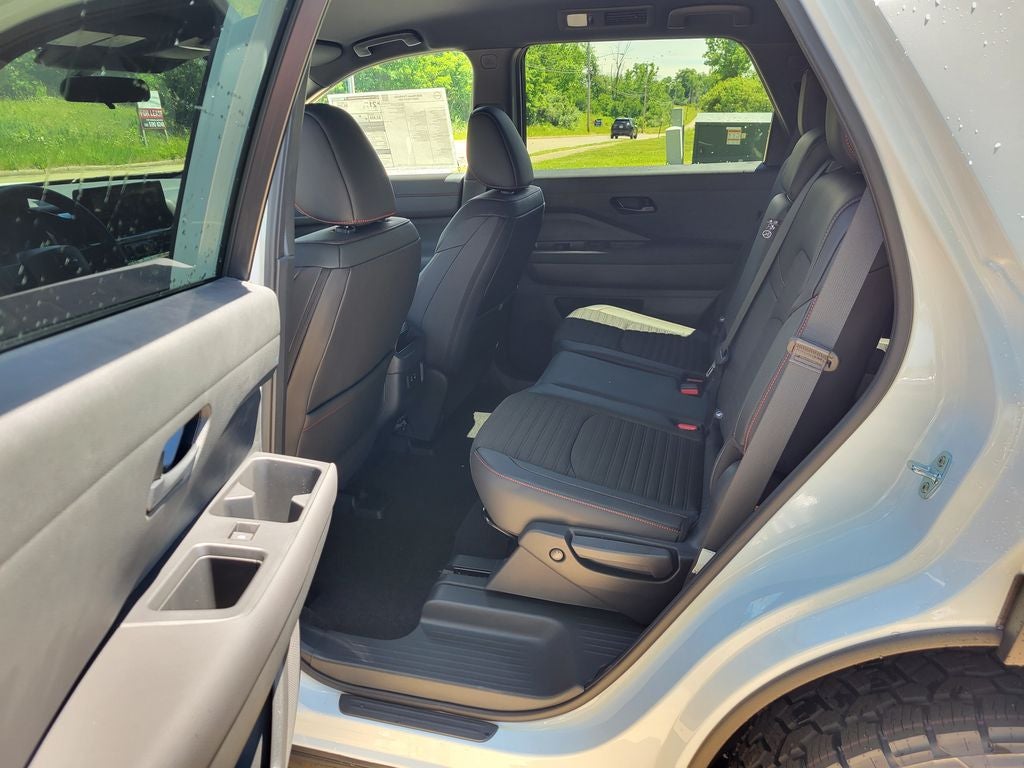 2026 Nissan Pathfinder Rock Creek®