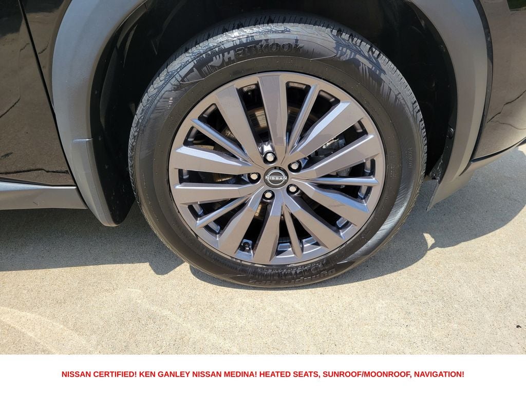 2023 Nissan Pathfinder SL