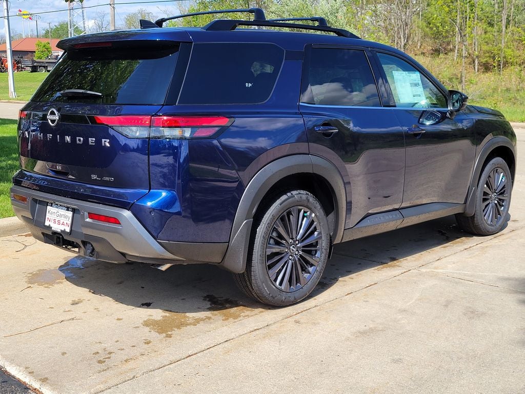 2026 Nissan Pathfinder SL
