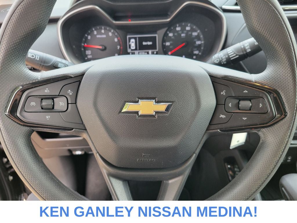 2023 Chevrolet TrailBlazer LS
