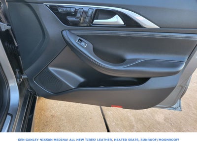 2018 INFINITI QX30 Premium