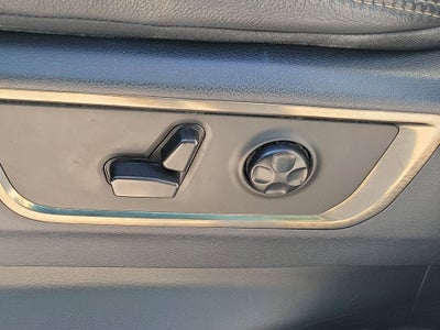 2021 RAM 1500 Limited W/ PANO ROOF