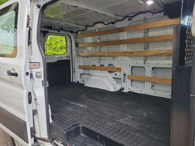 2022 Ford Transit-250 Base