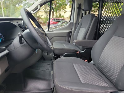 2022 Ford Transit-250 Base
