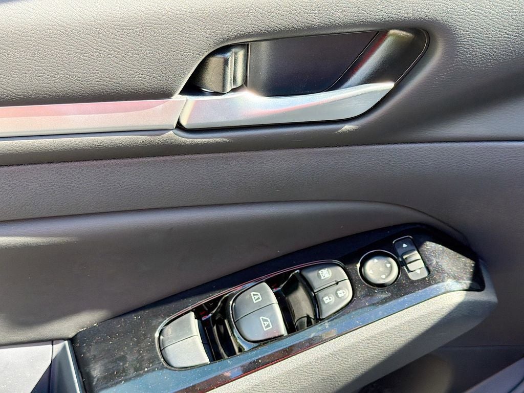 2025 Nissan Altima 2.5 SL