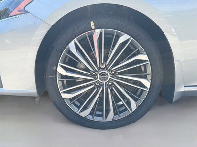 2025 Nissan Altima 2.5 SL