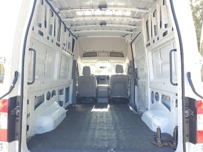 2021 Nissan NV2500 HD SV V8 High Roof