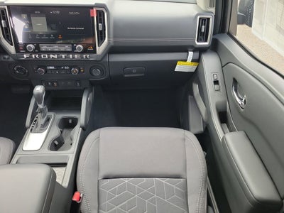 2025 Nissan Frontier SV NISMO