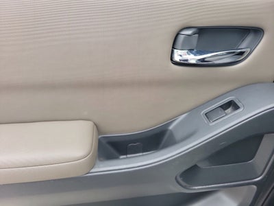 2022 Nissan Frontier SV Convenience