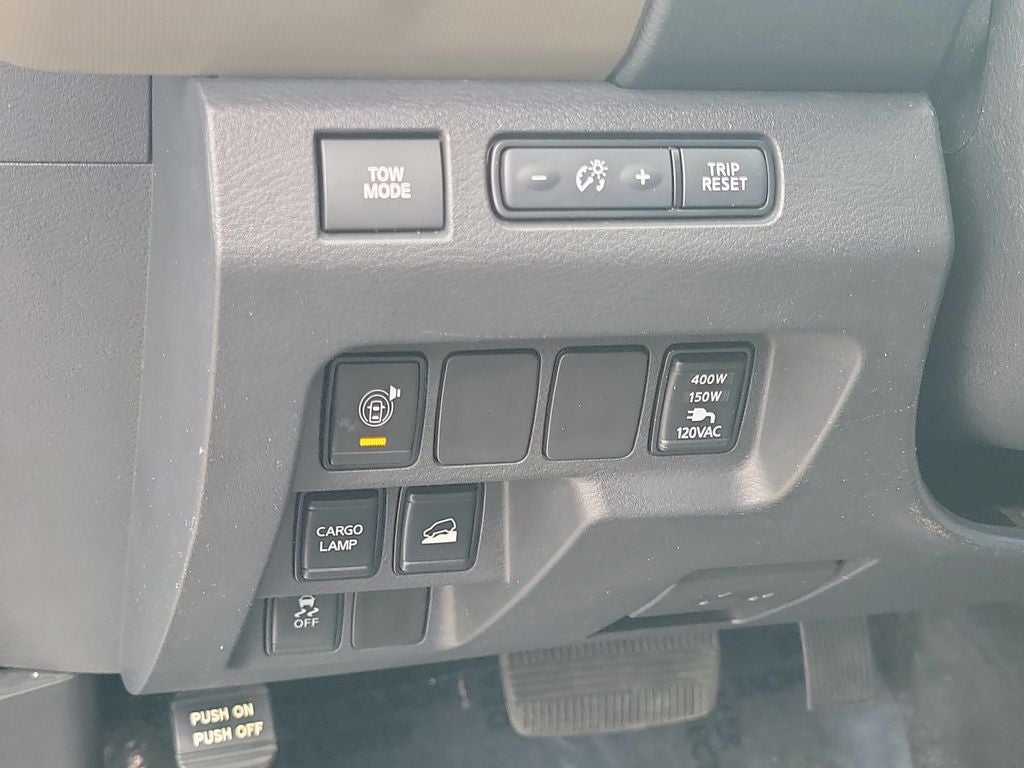 2022 Nissan Frontier SV Convenience