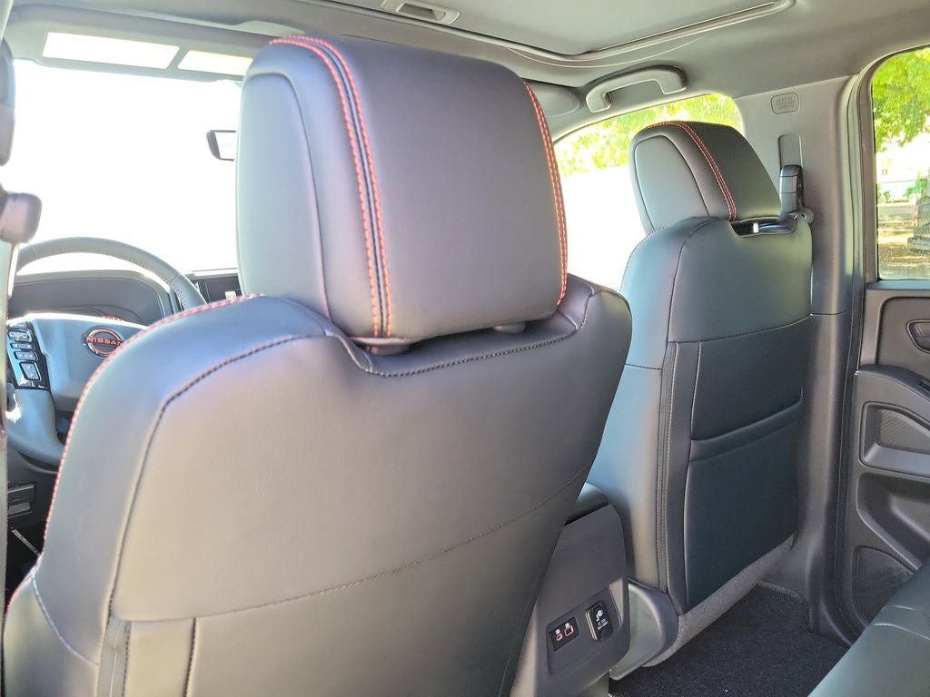 2026 Nissan Frontier PRO-4X CONVENIENCE