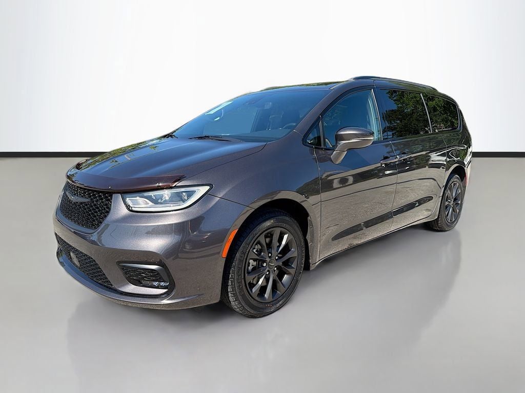 2021 Chrysler Pacifica Touring