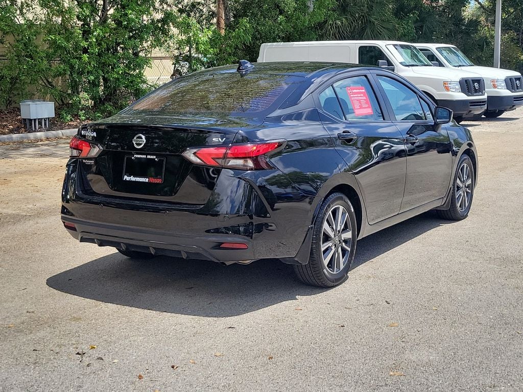 2022 Nissan Versa 1.6 SV