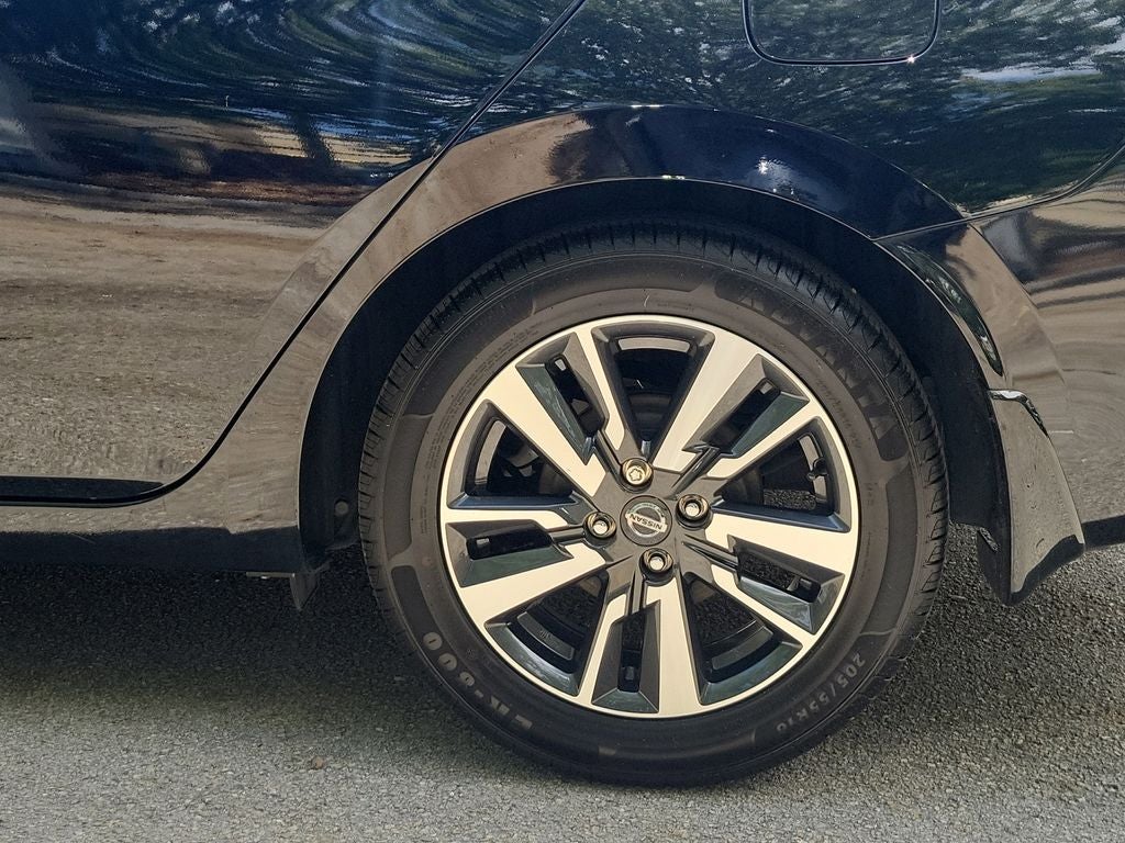 2022 Nissan Versa 1.6 SV