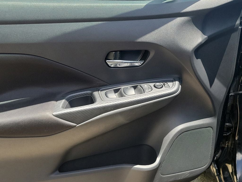 2022 Nissan Versa 1.6 SV