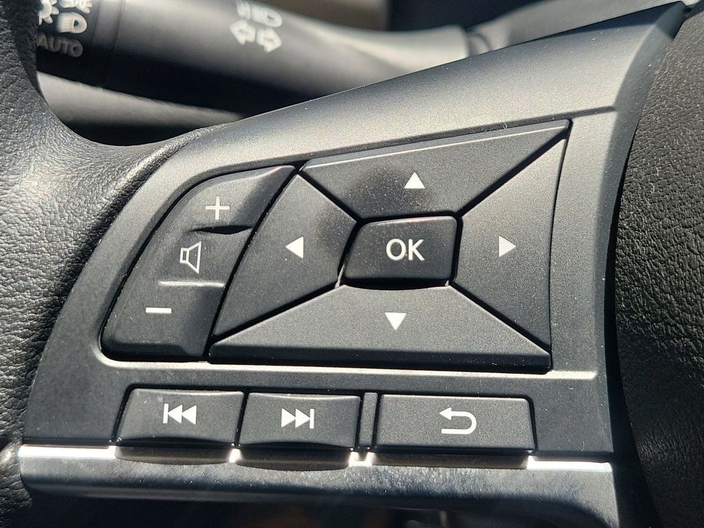2022 Nissan Versa 1.6 SV