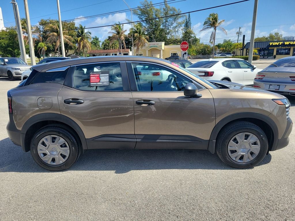 2025 Nissan Kicks S