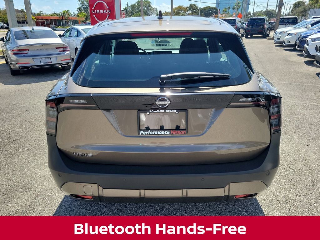 2025 Nissan Kicks S
