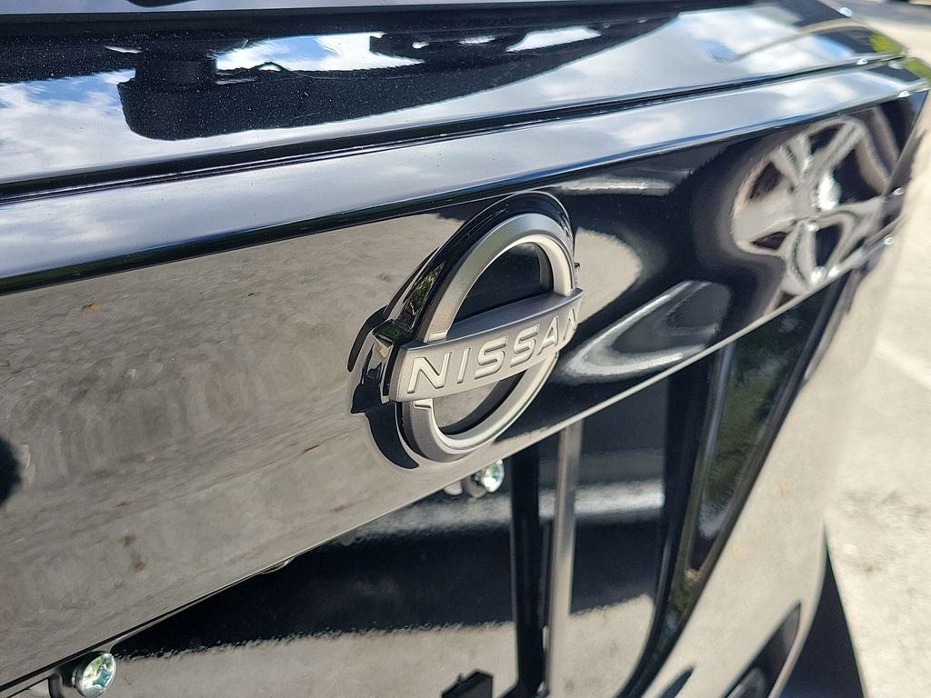 2025 Nissan Kicks SV W/PREMIUM PACKAGE
