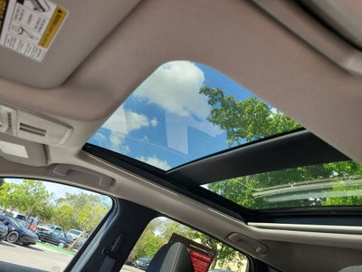 2025 Nissan Kicks SV W/PREMIUM PACKAGE