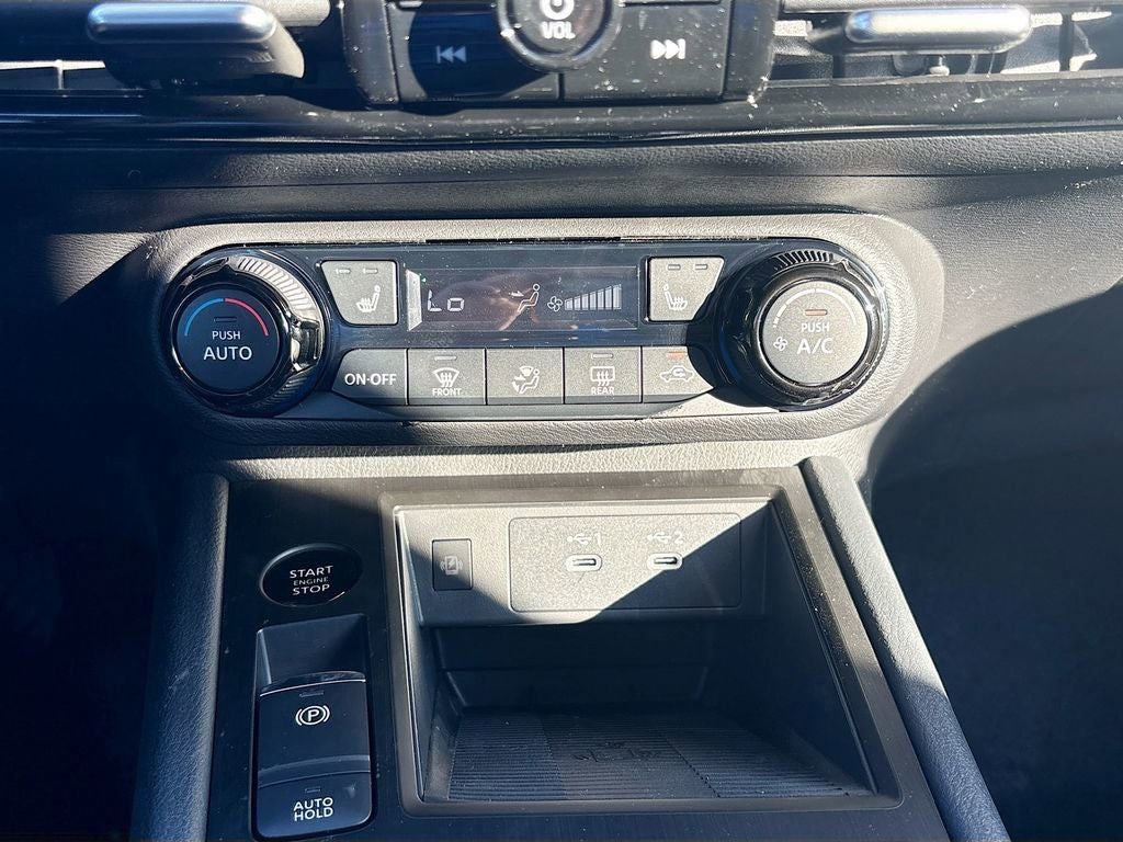 2026 Nissan Kicks SV Premium