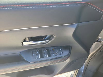 2026 Nissan Kicks SR 19" Wheels