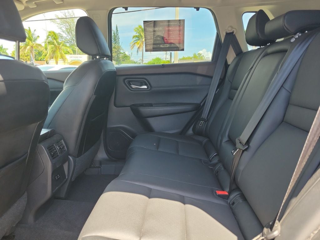 2022 Nissan Rogue SV w/Premium Package