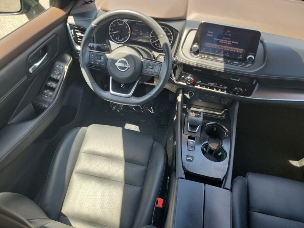2022 Nissan Rogue SV w/Premium Package