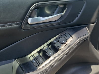 2022 Nissan Rogue SV w/Premium Package